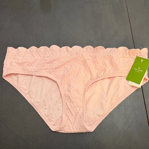 Kate Spade Pink Scalloped Lace Bikini Panties - Picture 1 of 1
